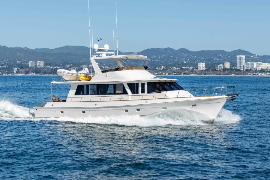 2000 Offshore Yachts Flushdeck