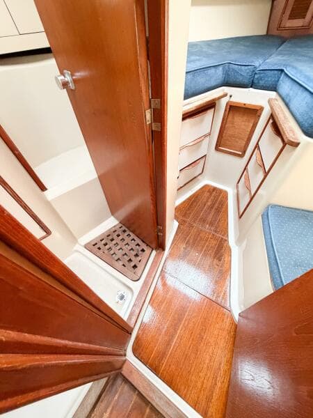 1989 Irwin 43 Mark III