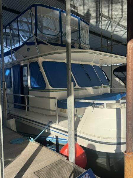 2006 Gibson 5500 Series