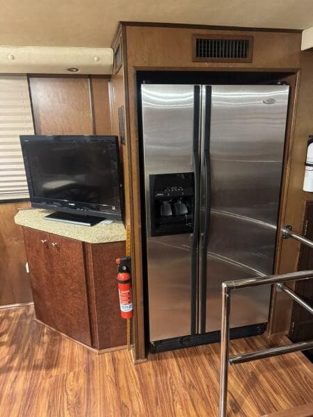 2006 Gibson 5500 Series