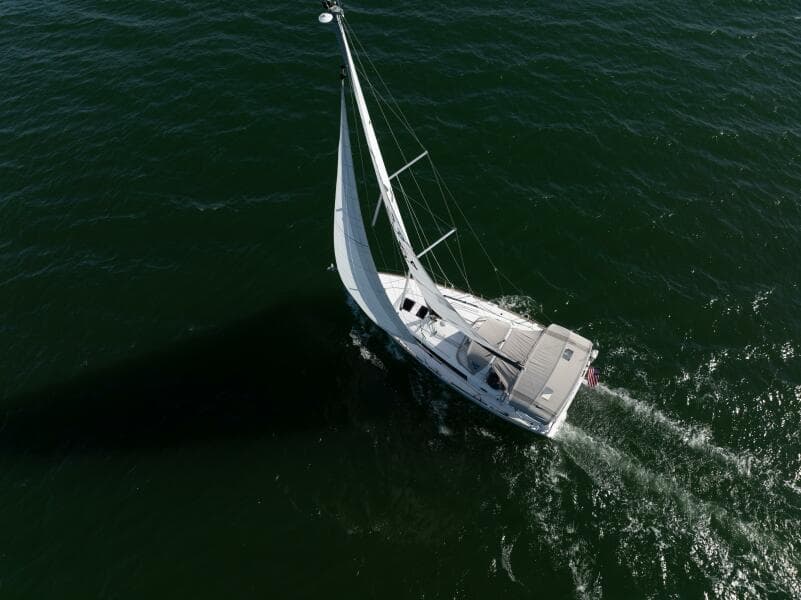2019 Beneteau Oceanis 38.1