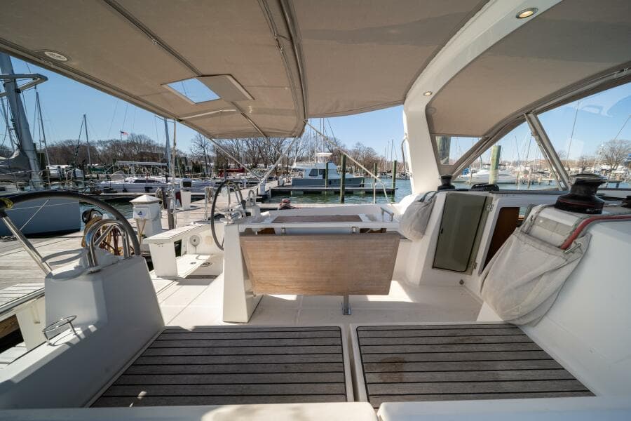 2019 Beneteau Oceanis 38.1
