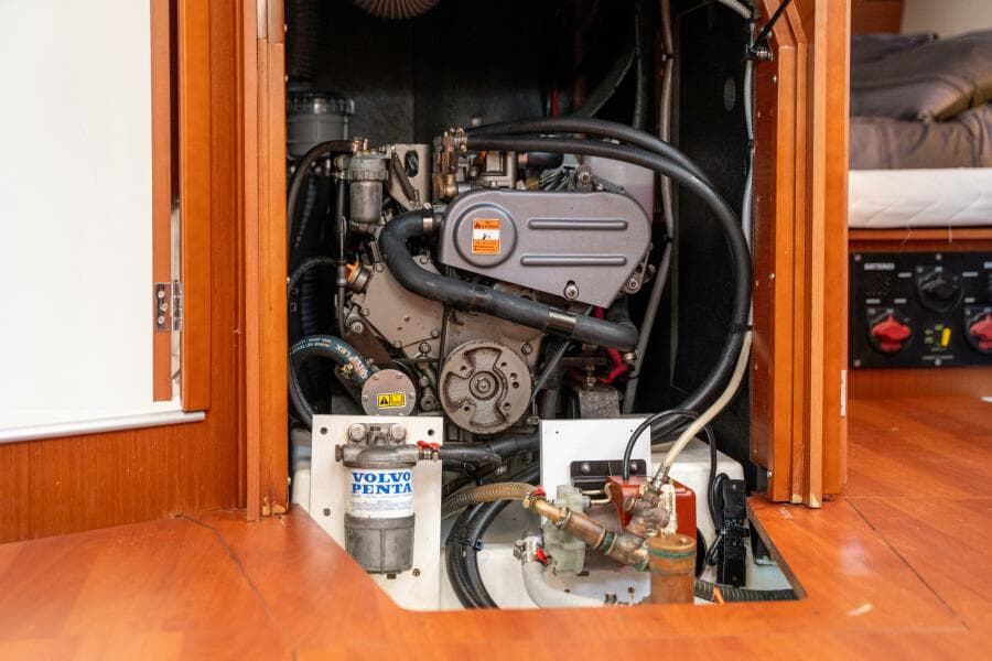 2019 Beneteau Oceanis 38.1