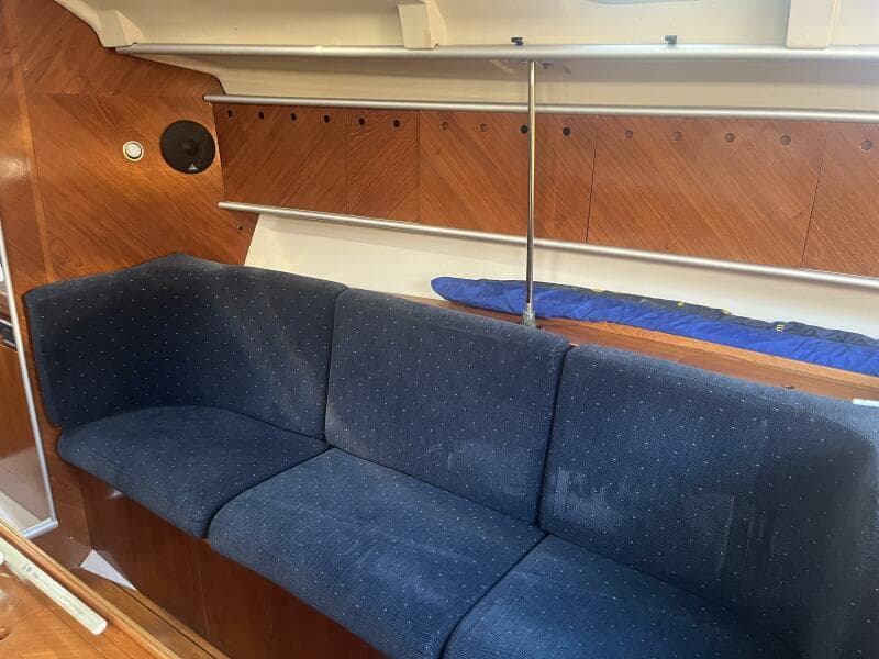 1990 Beneteau 