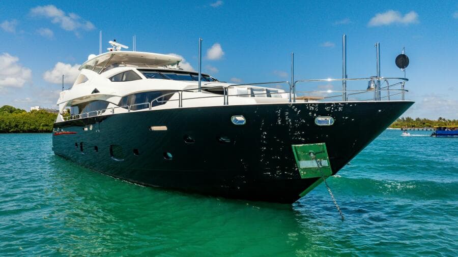2011 Sunseeker 34 Metre Yacht