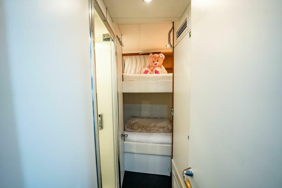 2011 Sunseeker 34 Metre Yacht