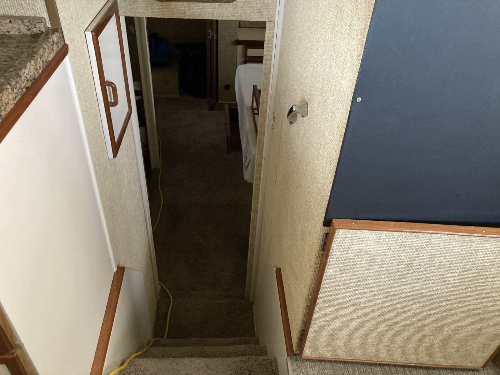 1972 Chris-Craft Commander Flush Deck