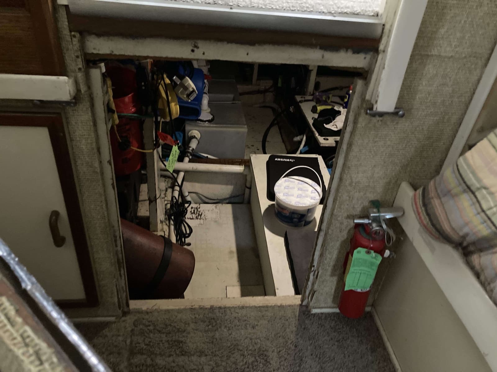 1972 Chris-Craft Commander Flush Deck