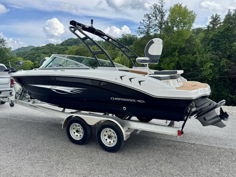 2023 Chaparral 21 SSi Ski & Fish