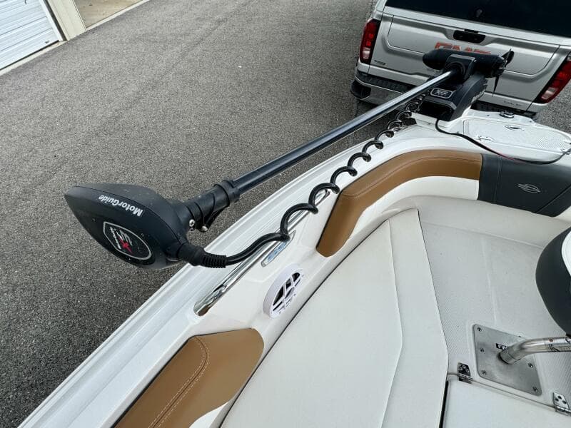 2023 Chaparral 21 SSi Ski & Fish