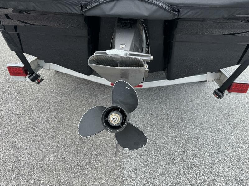 2023 Chaparral 21 SSi Ski & Fish