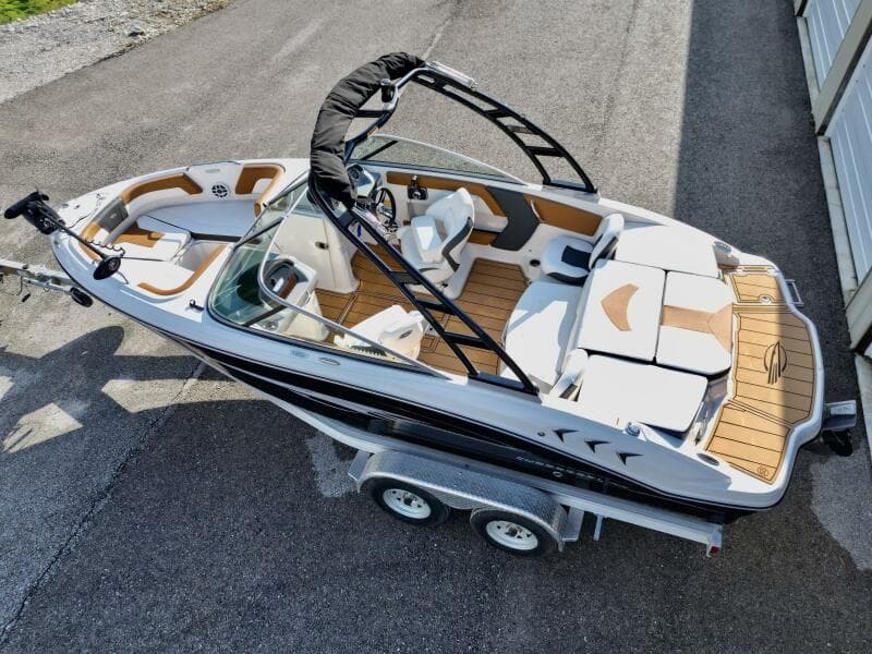 2023 Chaparral 21 SSi Ski & Fish