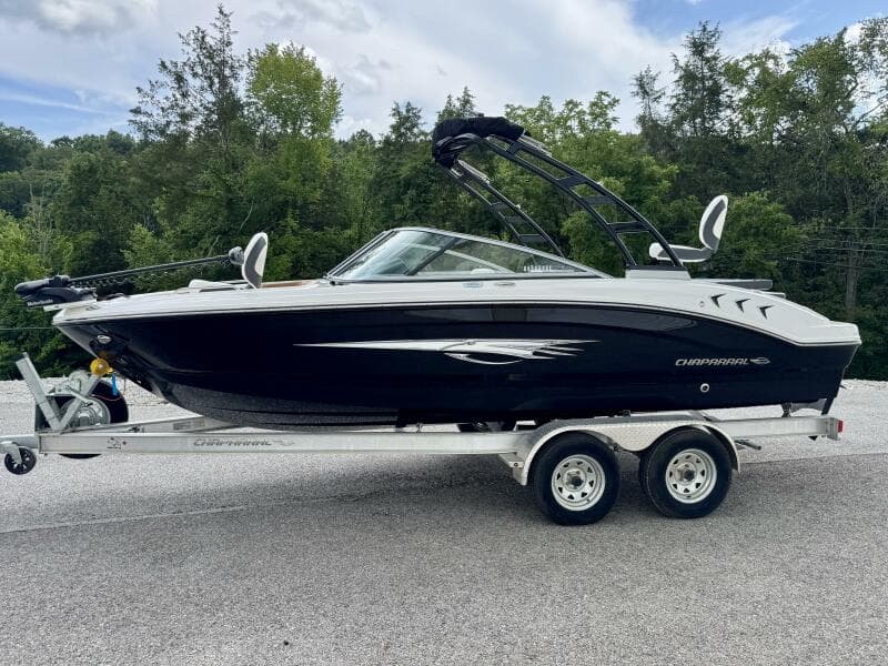 2023 Chaparral 21 SSi Ski & Fish
