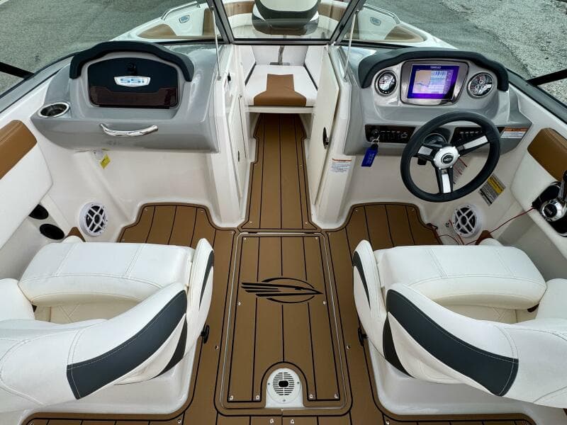 2023 Chaparral 21 SSi Ski & Fish