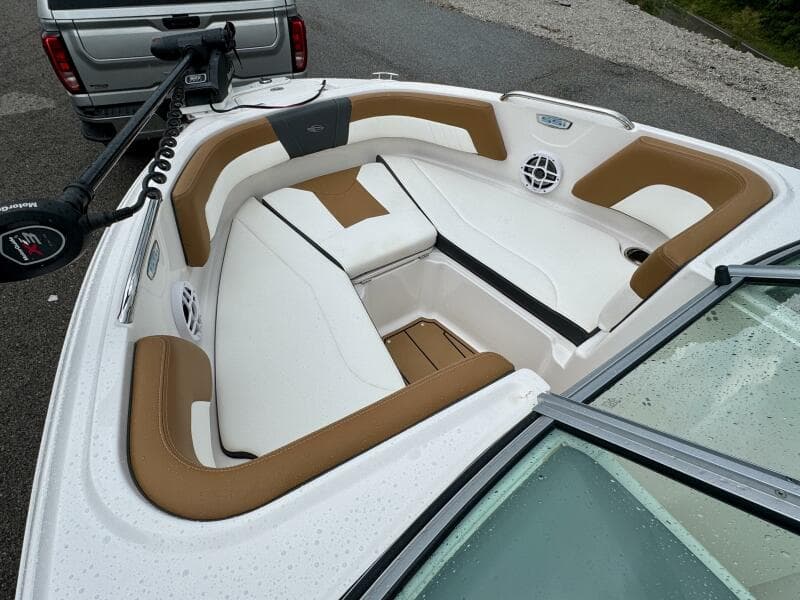 2023 Chaparral 21 SSi Ski & Fish