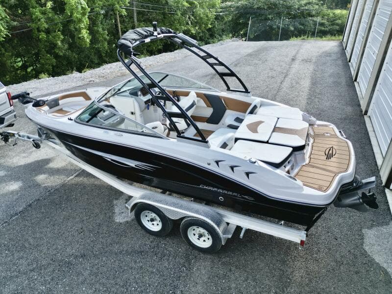 2023 Chaparral 21 SSi Ski & Fish