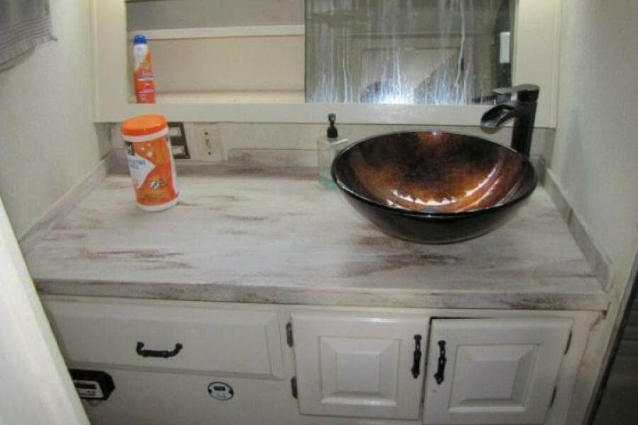 1973 Chris-Craft 55 Commander