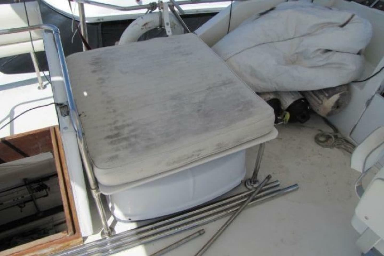 1973 Chris-Craft 55 Commander - Photo 11