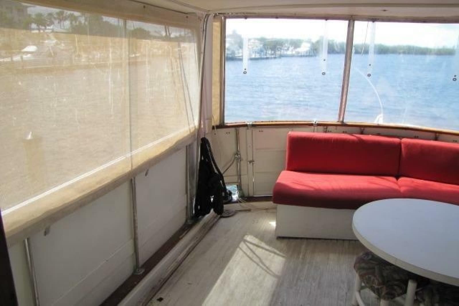 1973 Chris-Craft 55 Commander - Photo 13