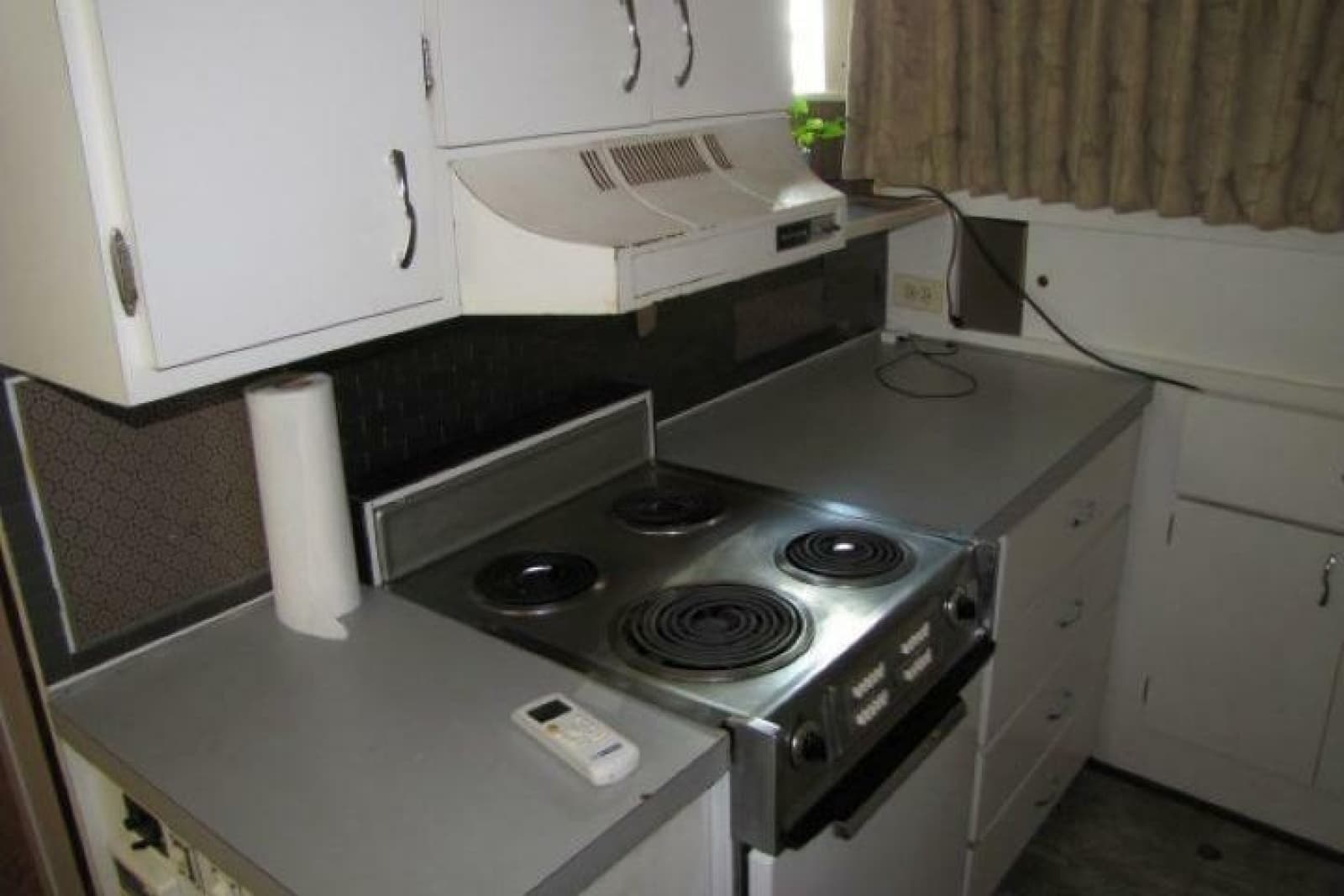 1973 Chris-Craft 55 Commander - Photo 42