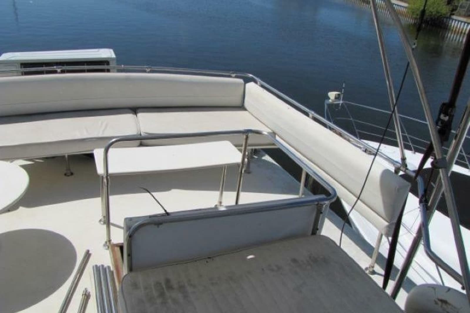1973 Chris-Craft 55 Commander - Photo 9