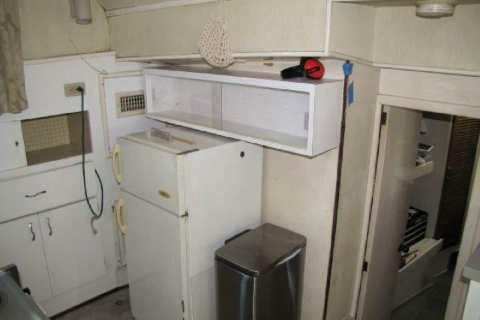 1973 Chris-Craft 55 Commander - Photo 41