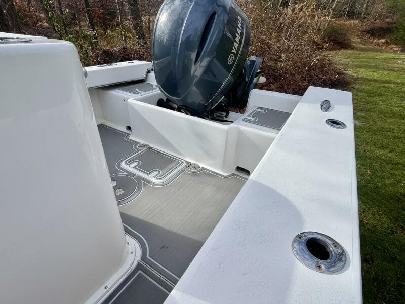 2023 Jones Brothers Cape Fisherman 20