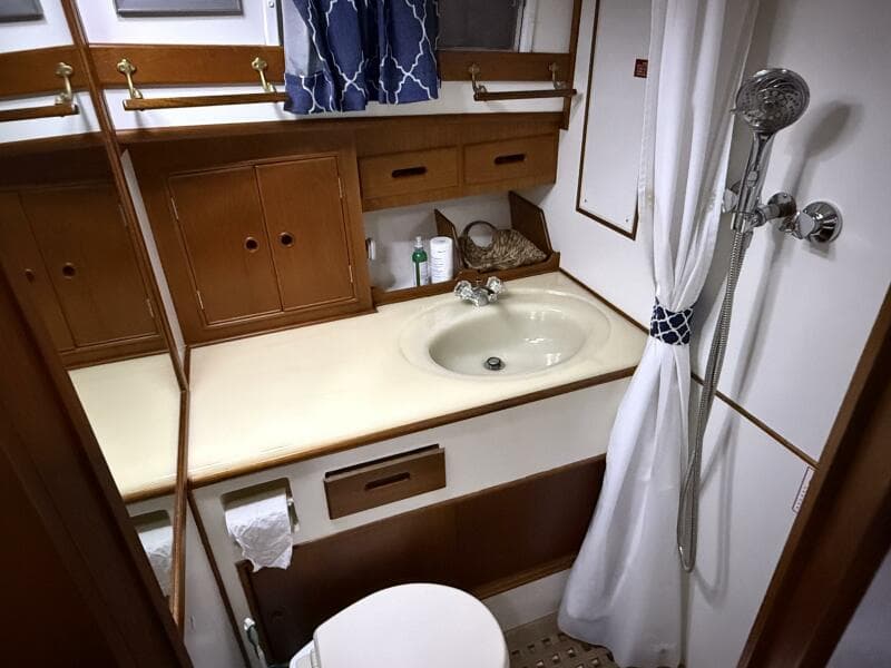 1991 Grand Banks 42 Classic