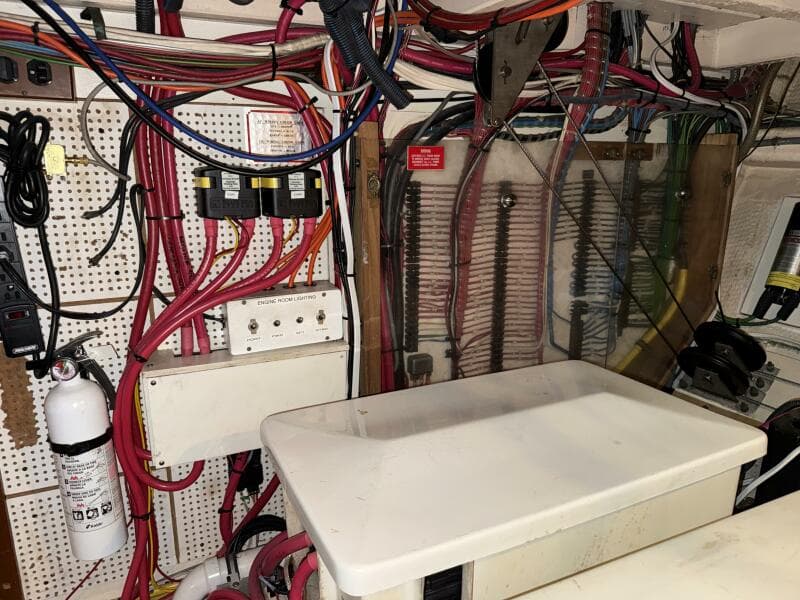 1991 Grand Banks 42 Classic