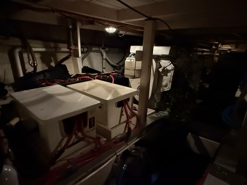 1991 Grand Banks 42 Classic