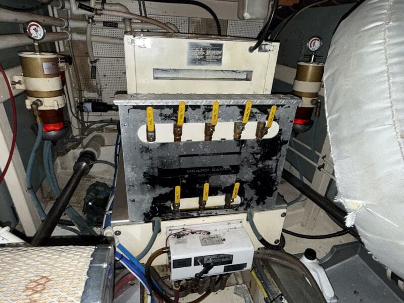 1991 Grand Banks 42 Classic