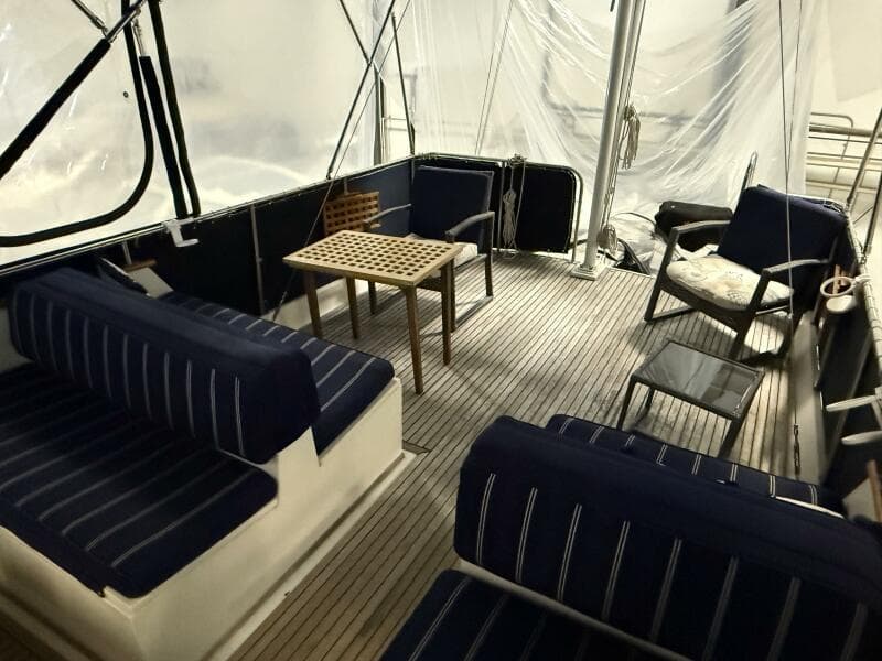 1991 Grand Banks 42 Classic