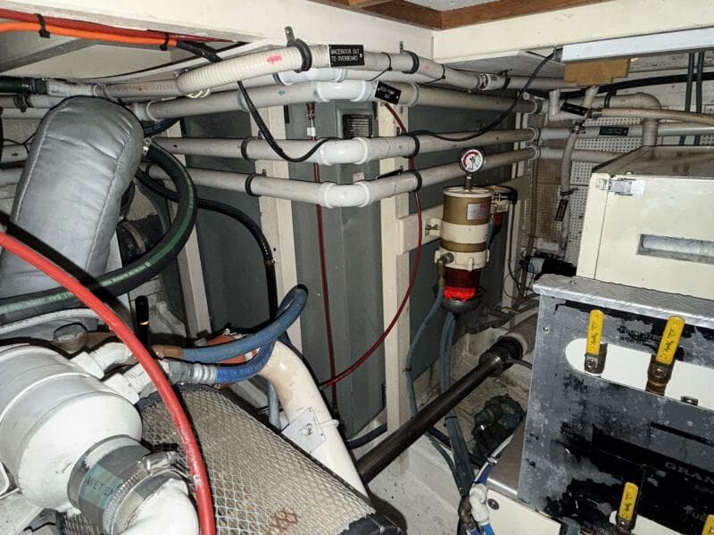 1991 Grand Banks 42 Classic