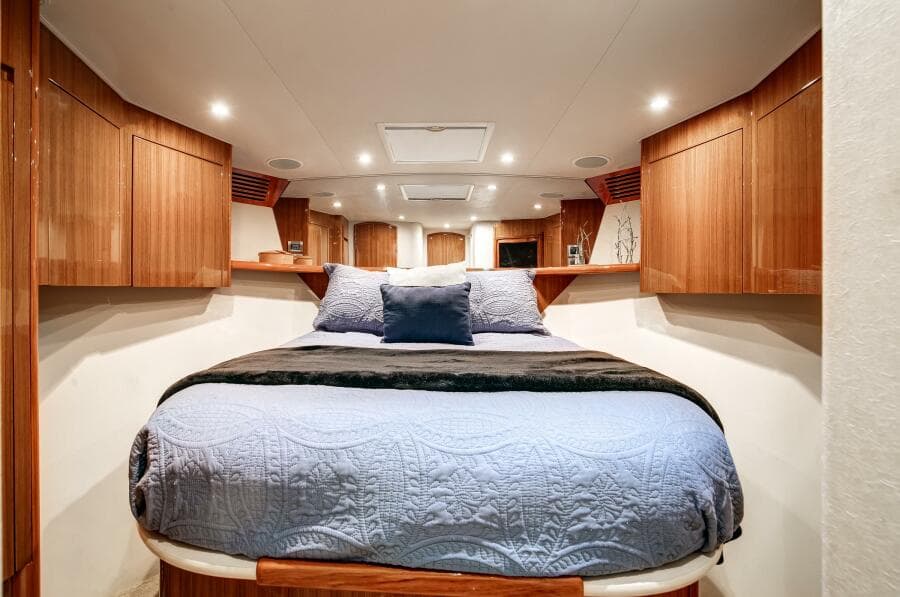 Viking 64 - High Life -