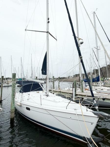 2002 Hunter 380
