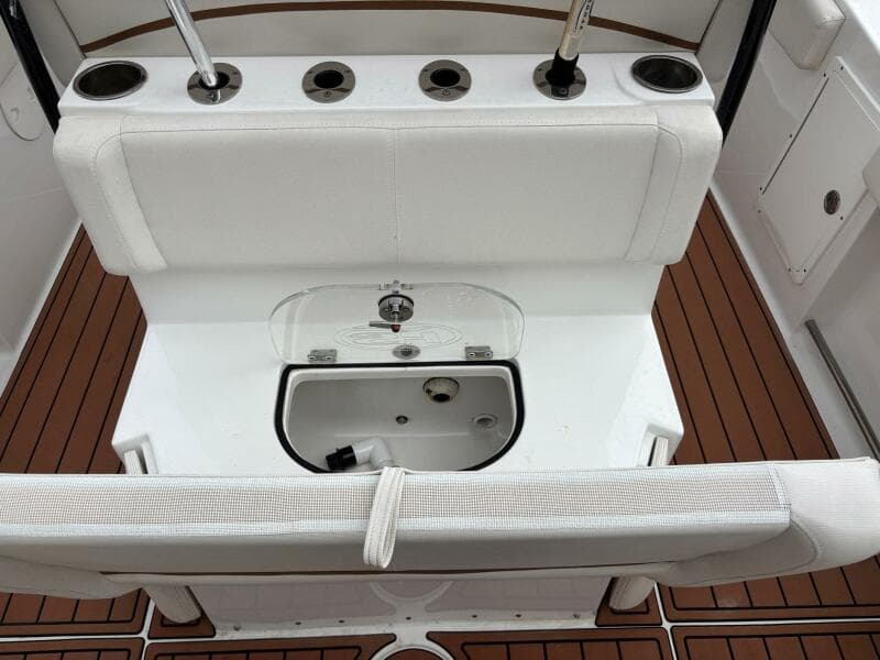 2022 Sea Hunt Ultra 275 SE