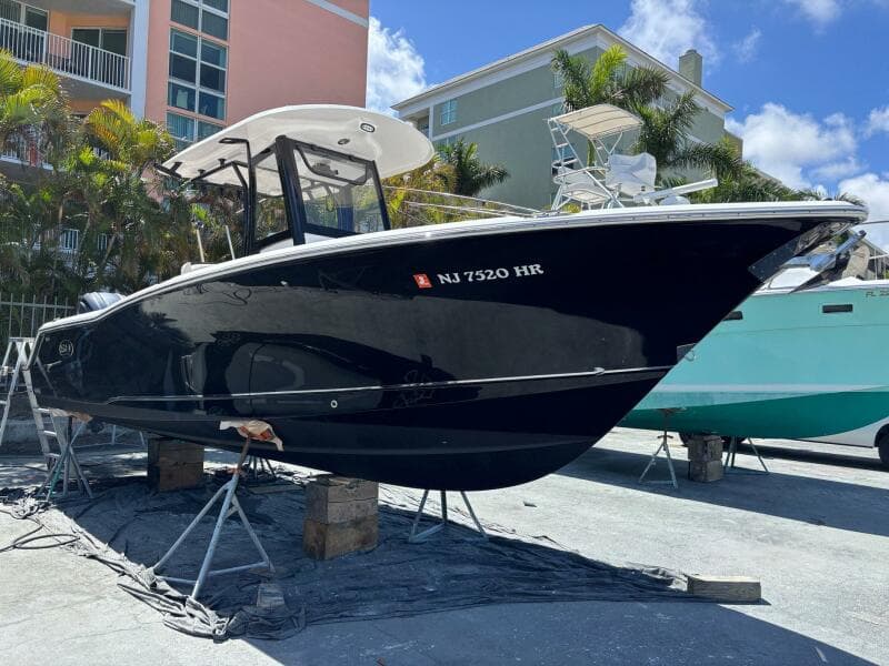 2022 Sea Hunt Ultra 275 SE