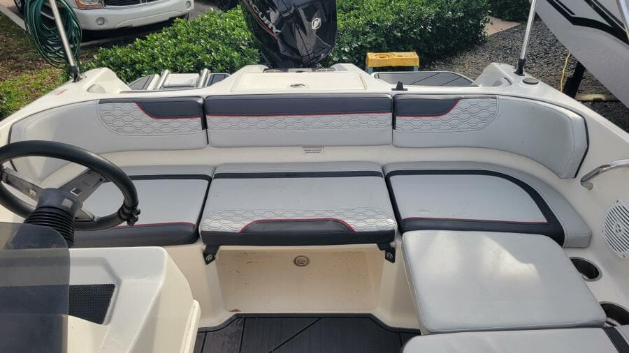 2022 Bayliner Element M17