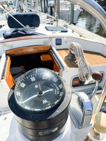 1986 Nauticat 40 Cutter Ketch Pilothouse