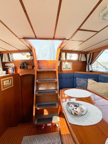 1986 Nauticat 40 Cutter Ketch Pilothouse