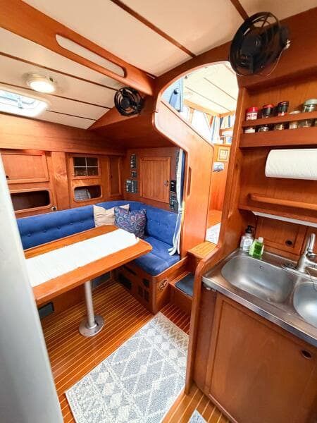 1986 Nauticat 40 Cutter Ketch Pilothouse