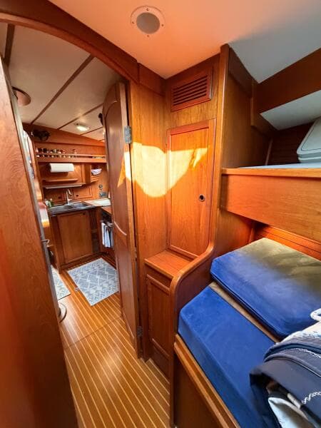 1986 Nauticat 40 Cutter Ketch Pilothouse