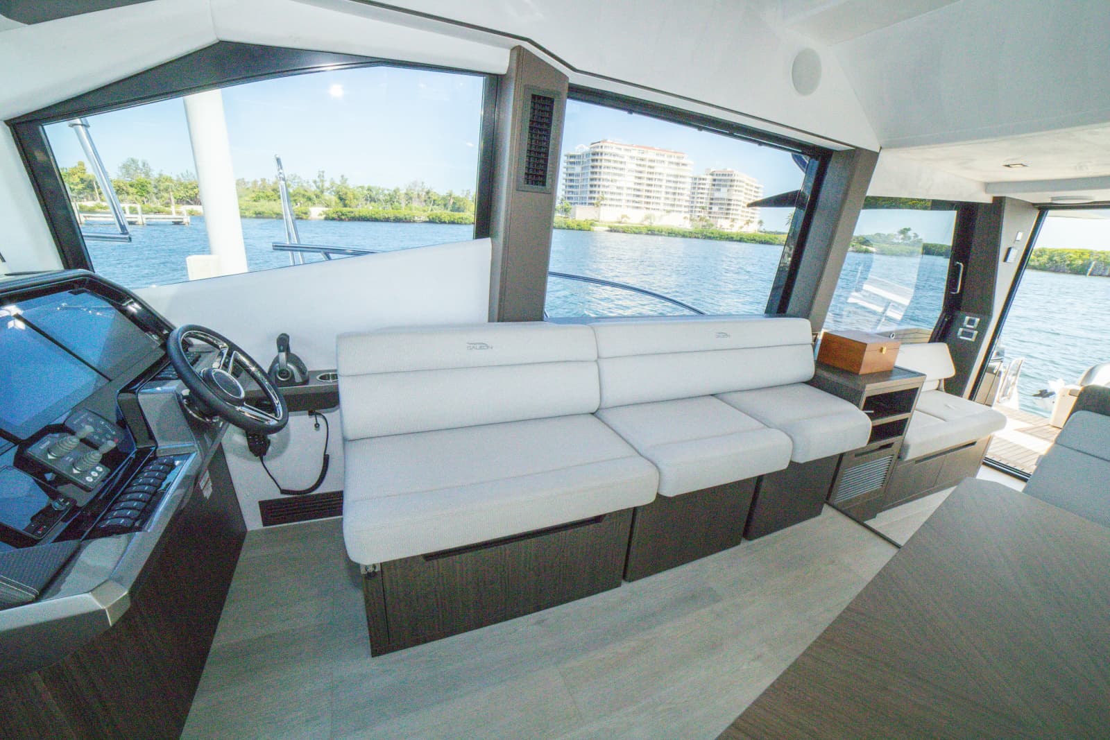2024 Galeon 510 SKY - Photo 24