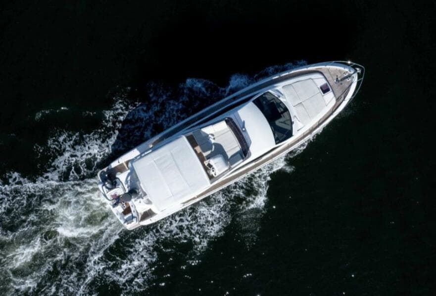 2018 Ferretti Yachts 