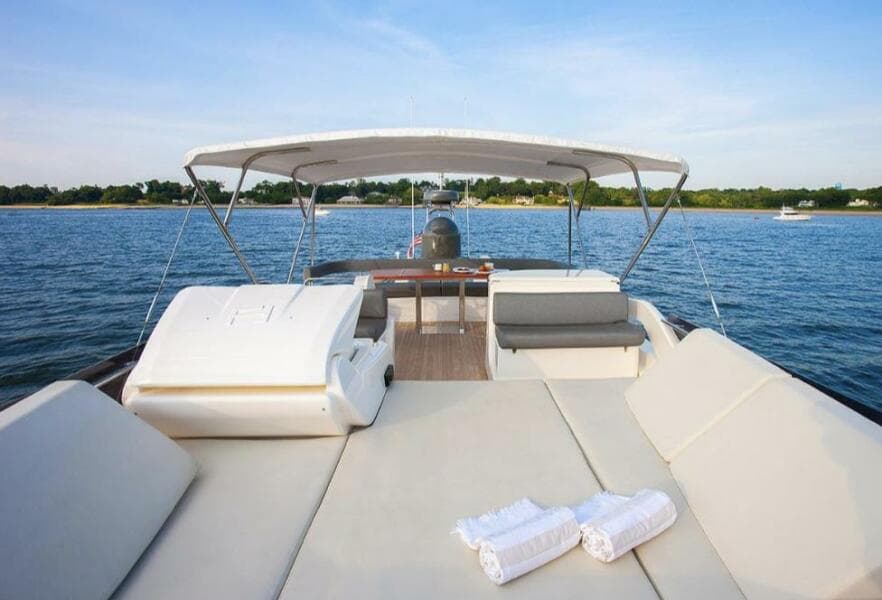 2018 Ferretti Yachts 