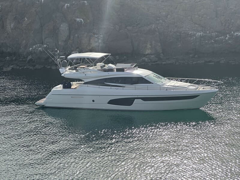 2018 Ferretti Yachts 
