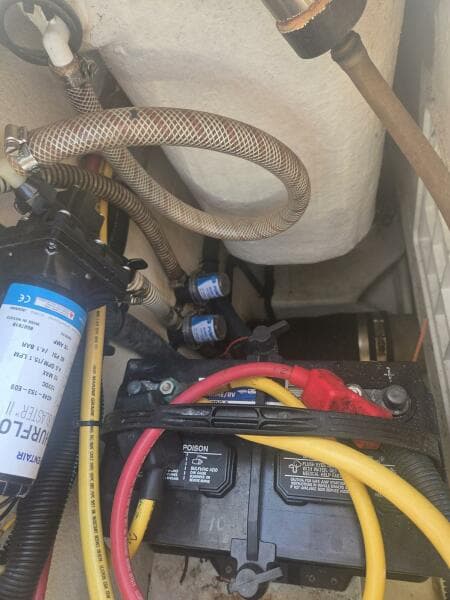 2008 True World Marine TE2810