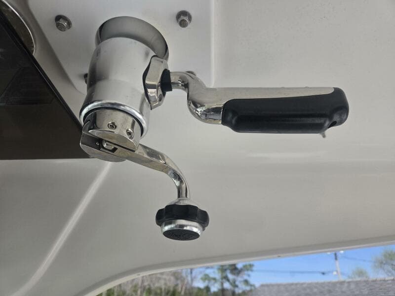 2008 True World Marine TE2810