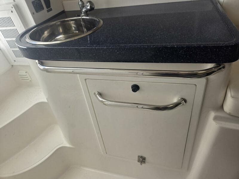 2008 True World Marine TE2810