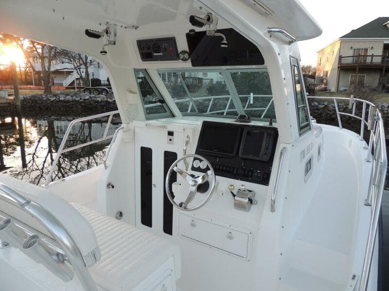 2008 True World Marine TE2810